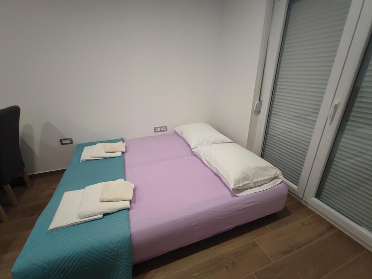 Ferienwohnung Dali II Novalja Exterior foto